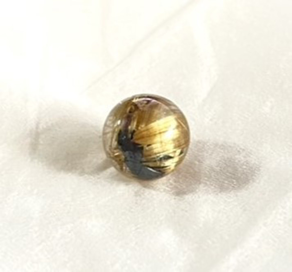CYA　レア AAAA 黄金 黒金針 タイチン ルチルクォーツ キャッツアイ 8.5mm玉 粒売】 天然石ビーズ 現物 2枚目の画像