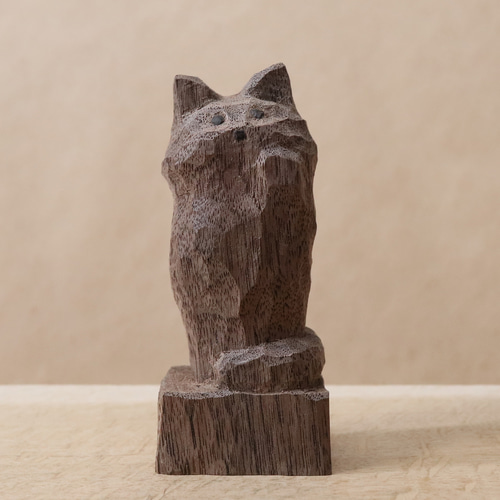 招き猫（左手）木彫り 木製 ネコの置物 インテリア雑貨（木材