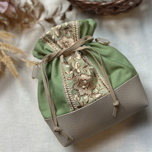 M】インド刺繍リボン 巾着ショルダー | chouette.