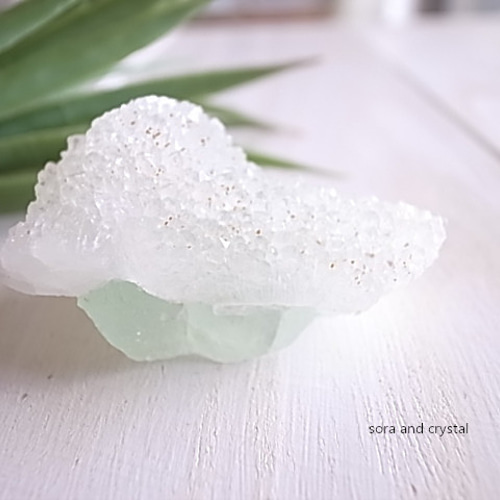 レア！クォーツオングリーンフローライト 原石 66g 天然石 天然石 宙