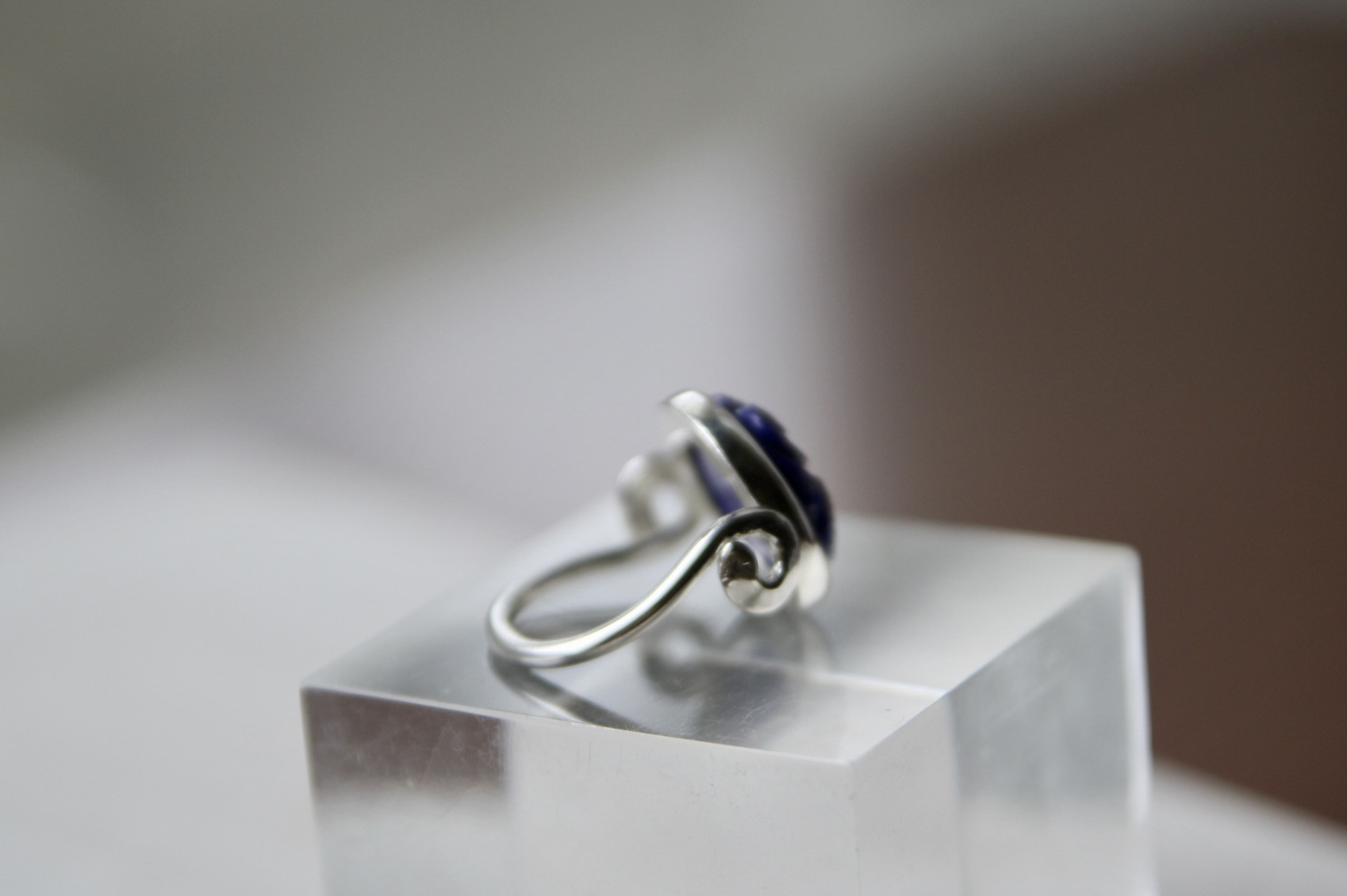 ラピスラズリ カービング ring