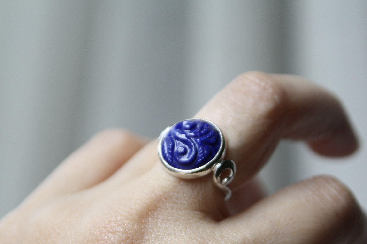 ラピスラズリ カービング ring