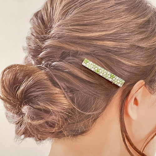 煌めくジューシーなお月様ヘアクリップ ☽・:* goldandbouncy