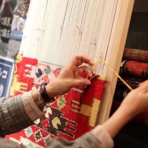 羊毛 手紡ぎ糸 朱色 あかね トルコ 草木染め 044 100g単位