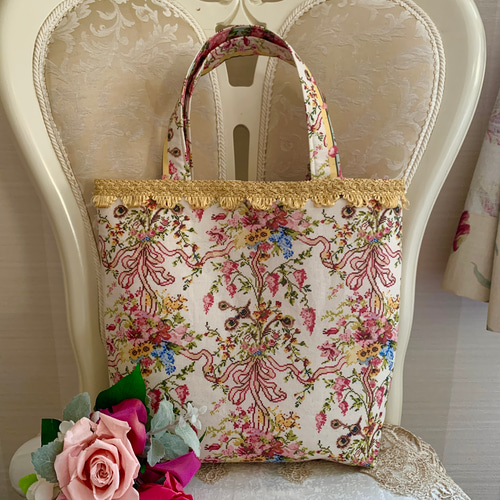 新品マリーアントワネットベルサイユ宮殿フランストートバッグベルばら