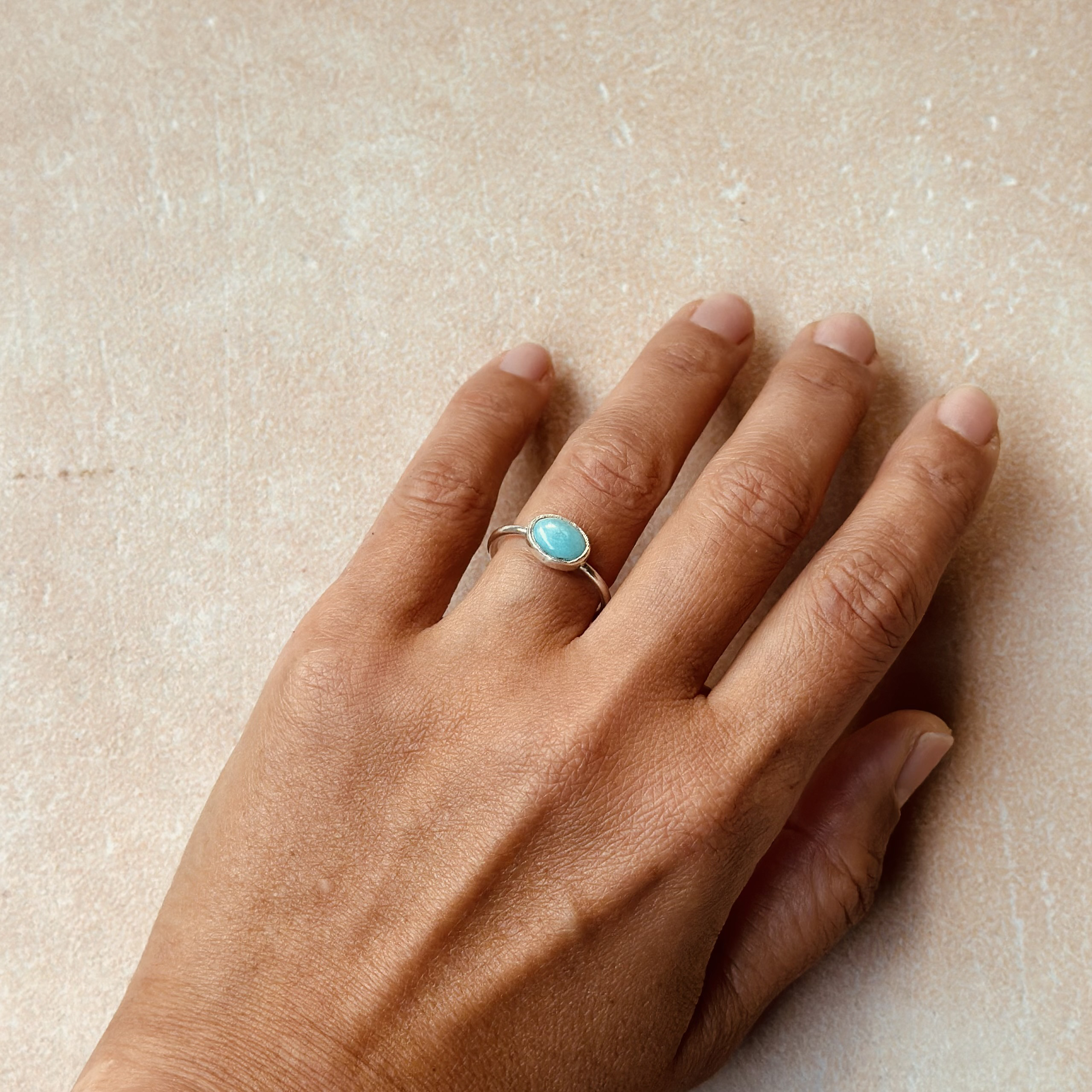 アマゾナイトシルバーリング彫金silver950オープンリングサイズフリー        Ω