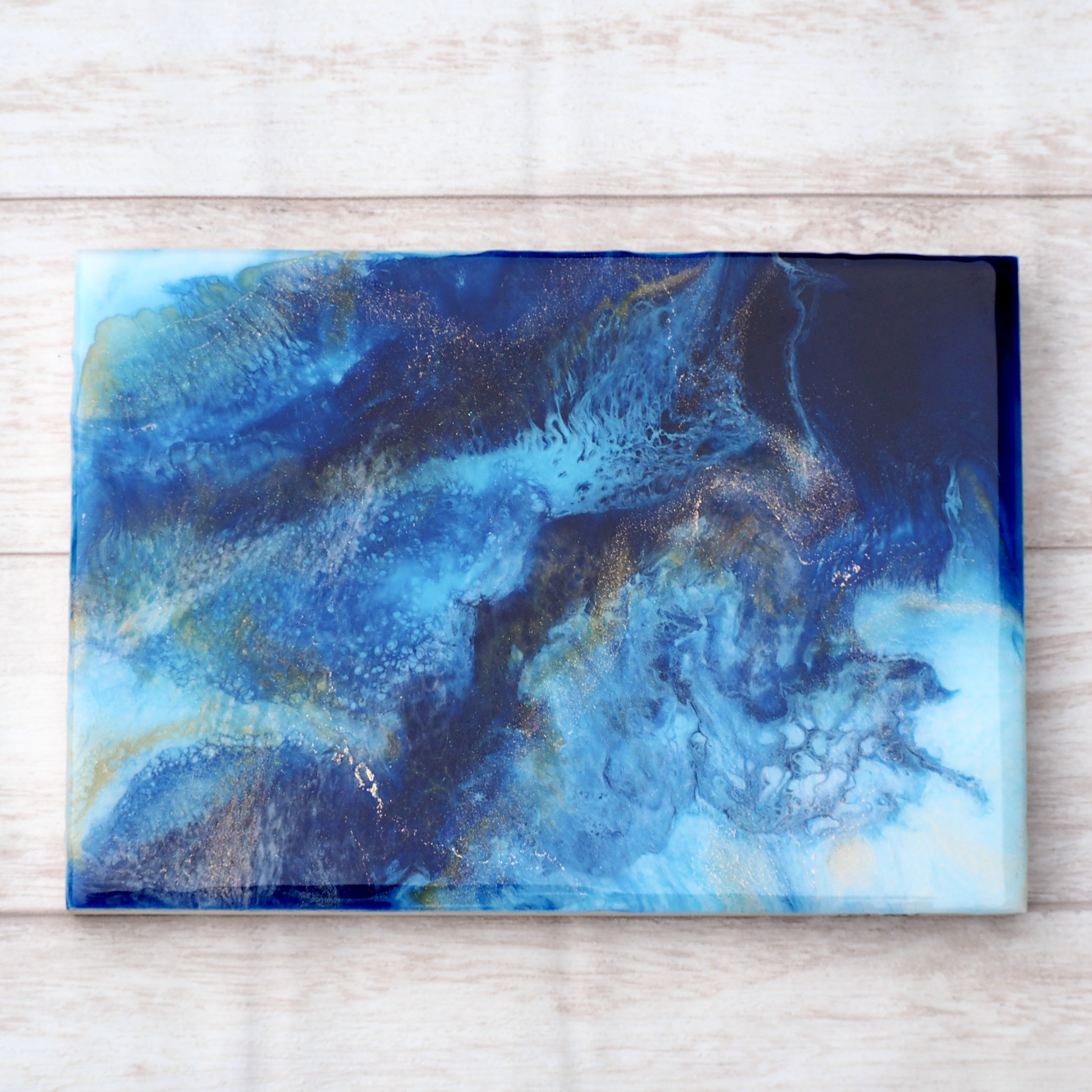 24時間限定タイムセール 海中の光 絵画 17813508｜Creema(クリーマ) 通販 aki 絵画