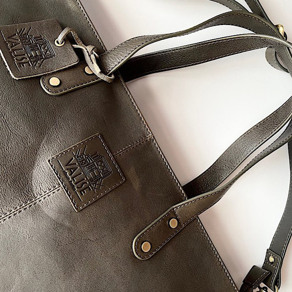 英国デザイン牛革かばんValise トートIII レーシンググリーン バリス