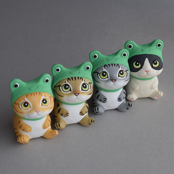 寝てる猫 陶器製置物 【作者不明】 【公式通販】