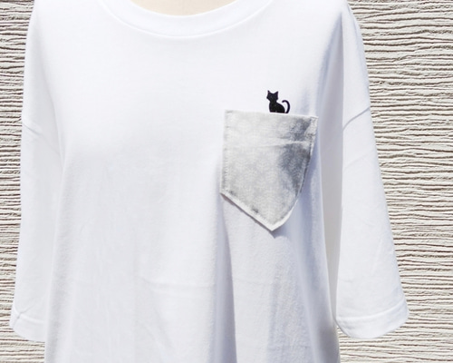 にゃー　ネコ　猫　ビッグTシャツ　ゆるだぼ　オーバーサイズ　ゆったり 新品✨ふくふくにゃんこ ビッグシルエット オーバーサイズ T