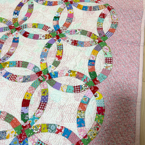 パッチワークキルト ピンクサークル その他インテリア雑貨 ハウリン