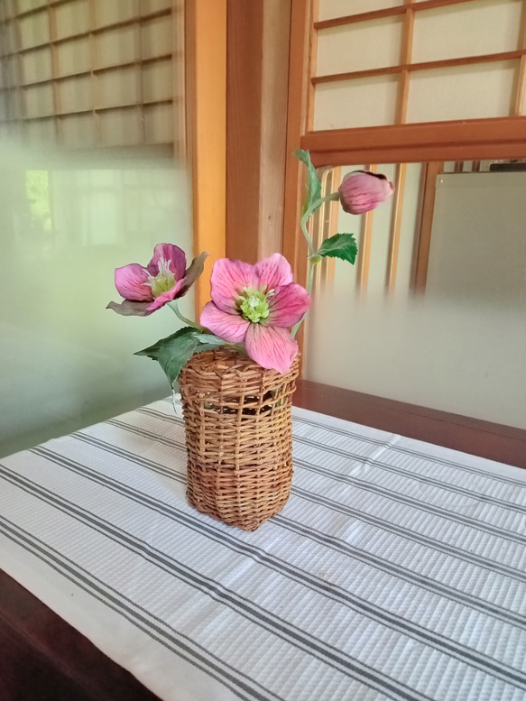 あけびの蔓かご  鉢カバー  手作り  フラワーアレンジメント 花器 あけびの蔓かご 鉢カバー 手作り フラワーアレンジメント 花器