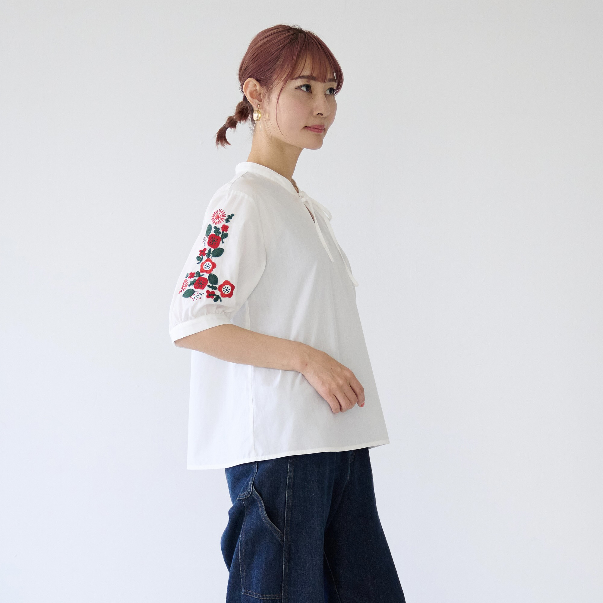 ﾓﾘﾉｶﾞｯｺｳ エスニック五分袖 花刺繍シャツ (ホワイト)｜mg-lb19-wt