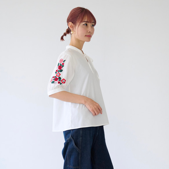 Morinogakko 民族風半袖花卉刺繡襯衫（白色） 第13張的照片