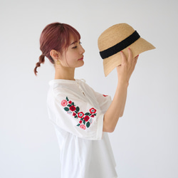 Morinogakko 民族風半袖花卉刺繡襯衫（白色） 第15張的照片