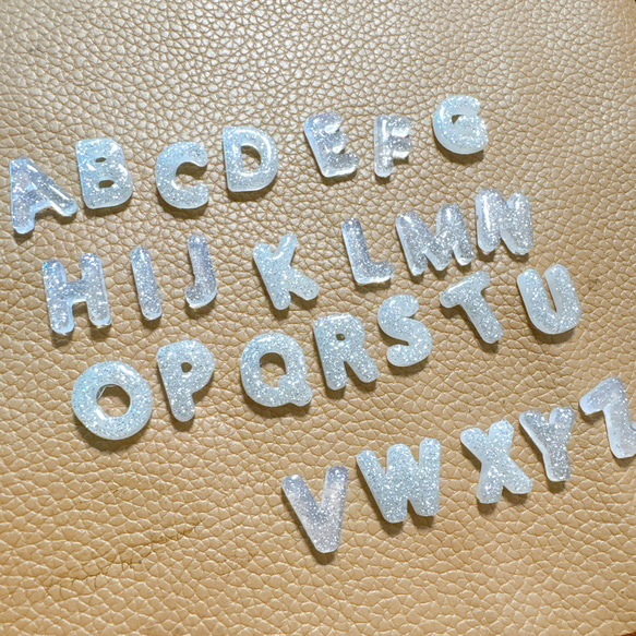 アルファベットパーツ【A〜Z】 デコパーツ apricot design 通販