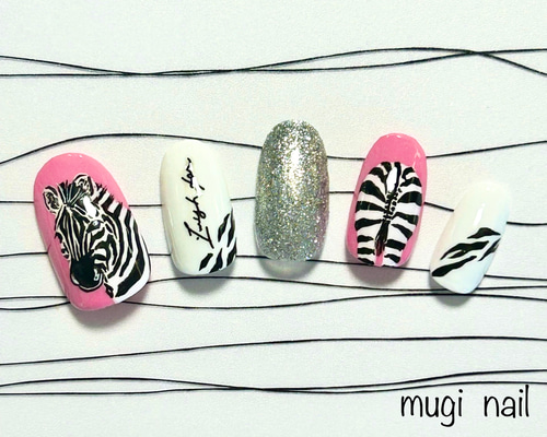 はまち様ネイルチップページ ネイルチップ☆シマウマ ネイルチップ（つけ爪） mugi nail 通販