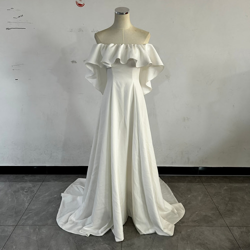 ウエディングドレス オフショルダー スレンダーライン エレガント