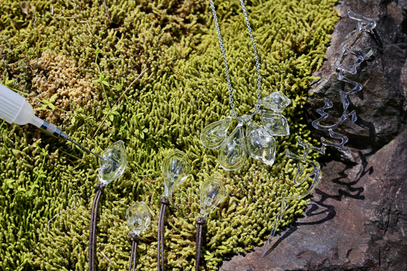 【ｻｰｼﾞｶﾙｽﾃﾝﾚｽ】-Ice- プチｻｲｽﾞ こぼれないアロマペンダント 8枚目の画像