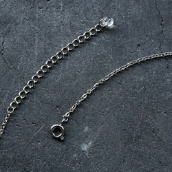 【ｻｰｼﾞｶﾙｽﾃﾝﾚｽ】-Ice- プチｻｲｽﾞ こぼれないアロマペンダント 4枚目の画像