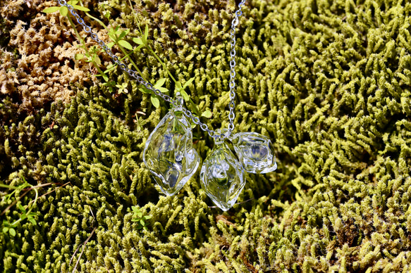 【ｻｰｼﾞｶﾙｽﾃﾝﾚｽ】-Ice- プチｻｲｽﾞ こぼれないアロマペンダント 6枚目の画像