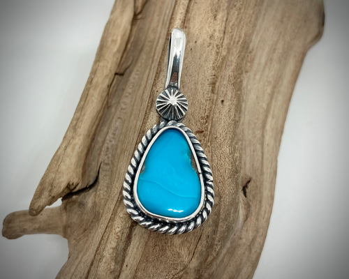 キングマン ターコイズ トルコ石 シルバー ネックレス ペンダント