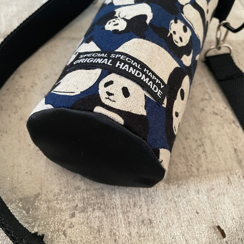 ハンドメイド　オーダー　水筒　カバー　パンダ ペットボトルホルダー カバー ペットボトル 水筒 BOTOCO パンダ