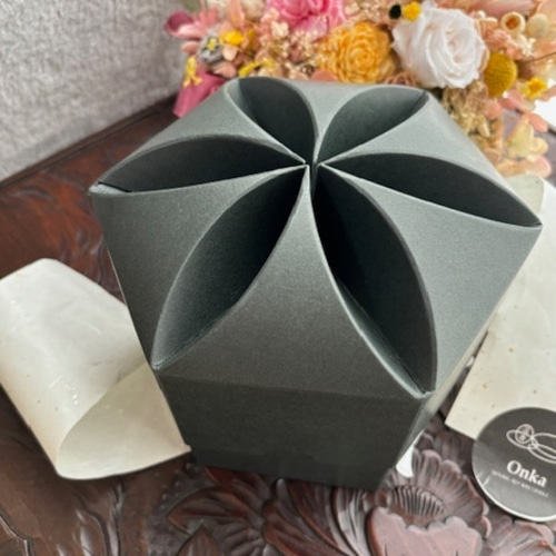 ジェスモナイト&キャンドル ジェスモナイト容器の100％天然精油＆ソイワックスキャンドル