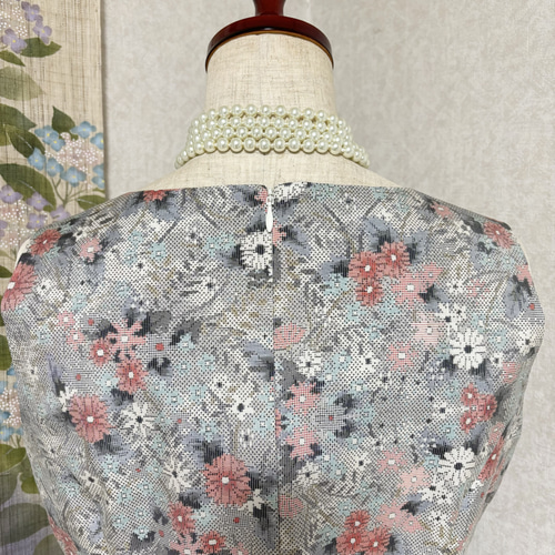 白大島プリンセスラインワンピース 雨の蛍 ワンピース Lotus*Musashi 