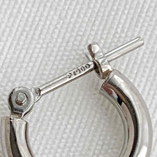 地金*プラチナ【2×10mm定番フープピアス 】pt900刻印入 日本製 地金*プラチナ【2×10mm定番フープピアス 】pt900刻印入 日本製