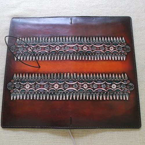 トラベラーズノートカバー 牛革、刻印＆拭き染め カードポケット付き