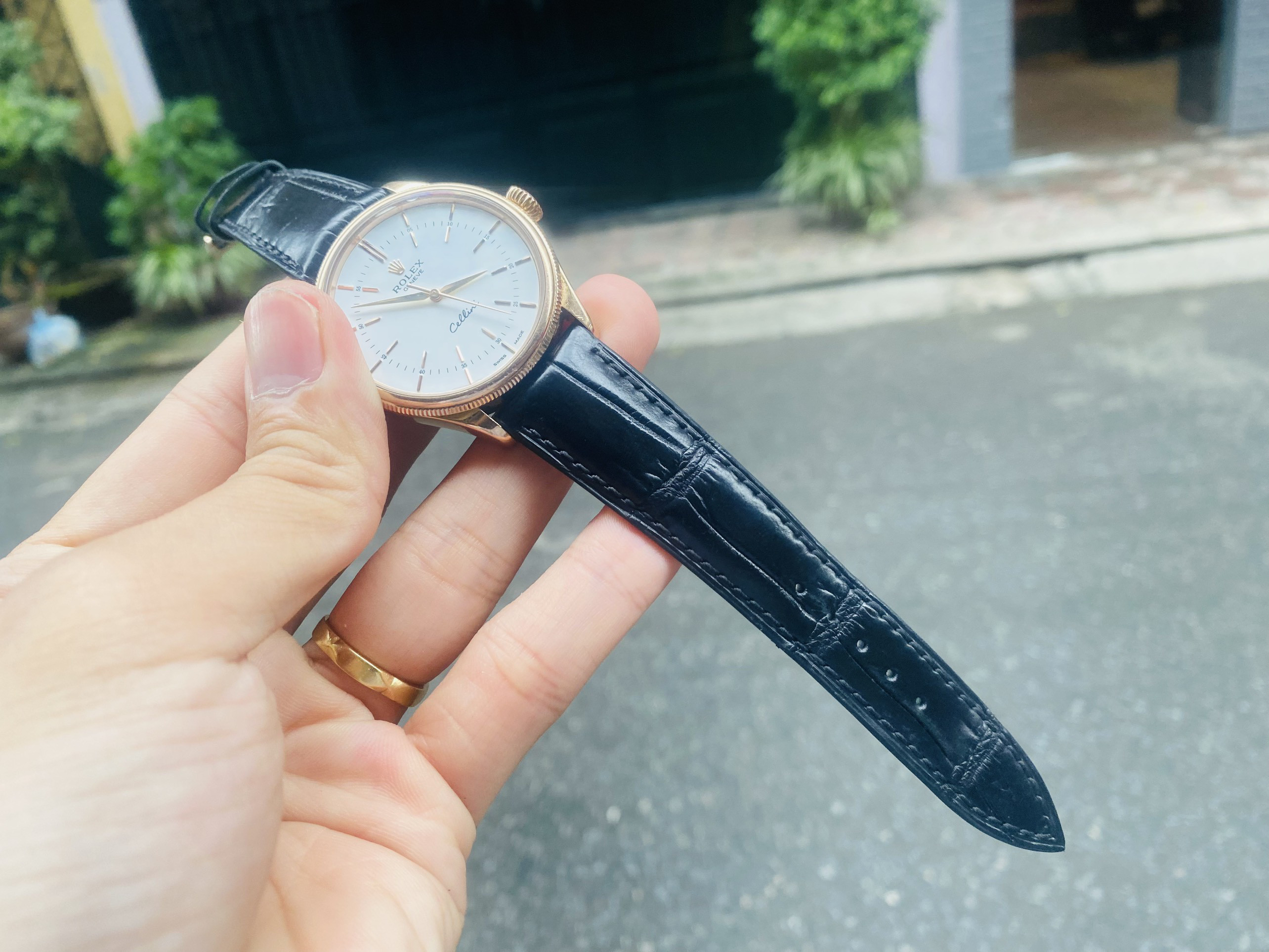 Rolex Cellini 時計用の手作りワニ革ストラップ (送料無料)