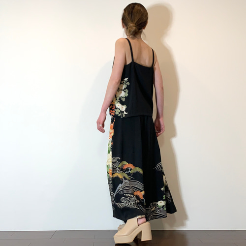 着物リメイクフレアパンツ
