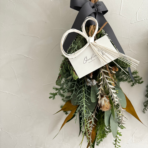 ドライフラワーリース　ドライフラワースワッグ　ユーカリリース ユーカリと千日紅のドライフラワーハーフリース | ドライ