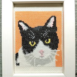 猫 ハチワレ クロスステッチ フレーム入り 壁掛け 卓上 【HK010