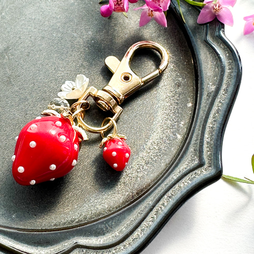 苺 ミニバックチャーム イチゴミニキーホルダー いちごキーリング