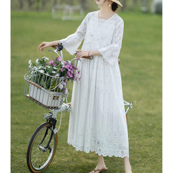美しいカットレース　コットンのロングカーディガン/リゾートワンピース【春夏秋】白 2枚目の画像