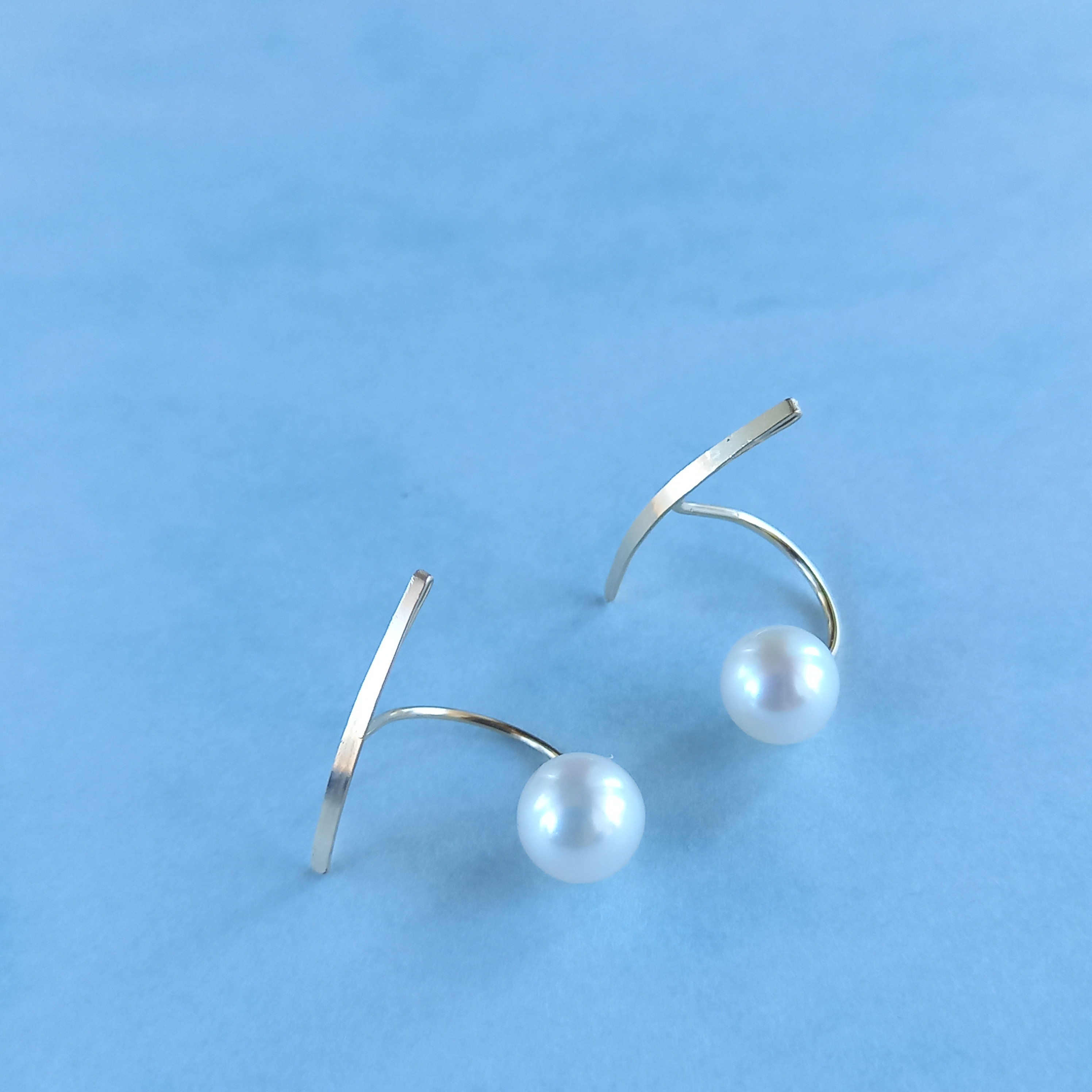 淡水パールキャッチピアス　ArcLight Ear Jewelry