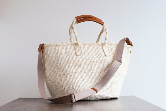 【帆布インナーバッグ付き】ケニア サイザルバッグ かごバッグ バスケット ナチュラル 編み込み 麻 ak-57si 4枚目の画像