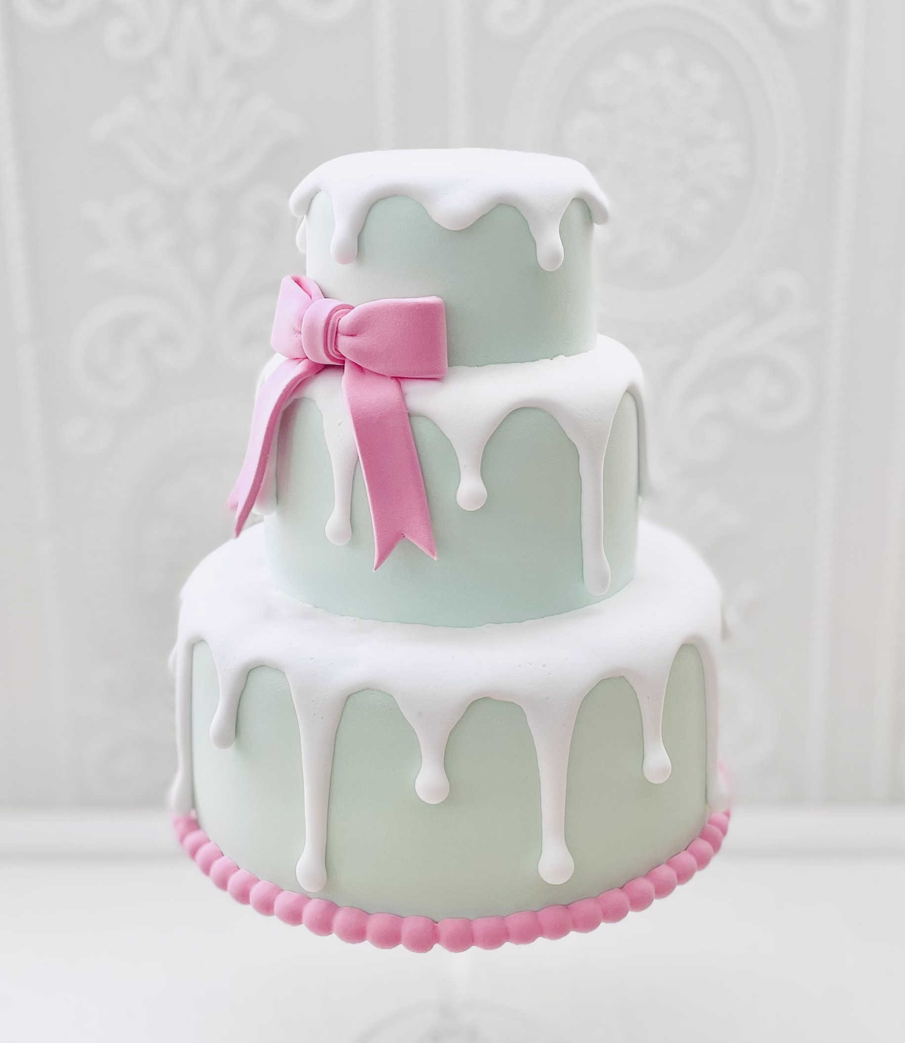 ミルクドリップクレイケーキ＊色変更可＊フェイクケーキ＊推しケーキ＊ウェディングケーキ＊バースデー