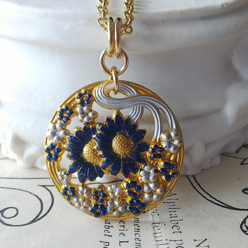 アンティーク飾り アンティーク 濃紺マーガレットのようなお花／Silver&Gold クラシカル