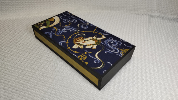 『風神雷神』　四曲一隻 