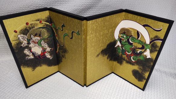 『風神雷神』　四曲一隻 