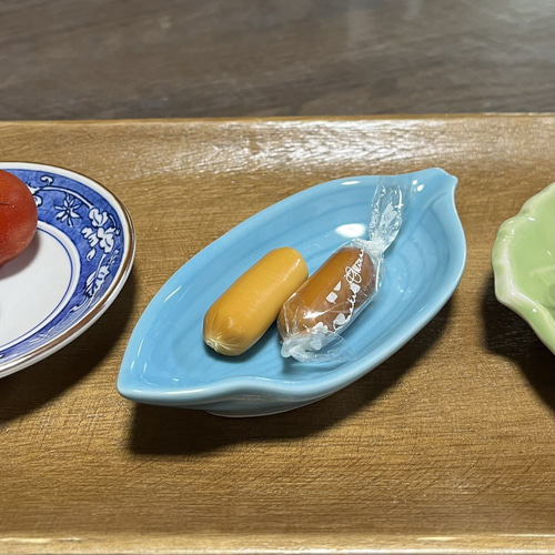 骨董　砧青磁　菓子皿 王地山陶器所】青磁 双鶴菱形皿 – g KEYAKIZAKA