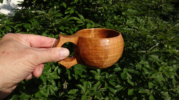 真桜の木の一木彫りコーヒーカップ.  D1265780756(9750円)