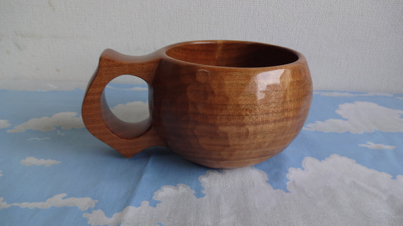 真桜の木の一木彫りコーヒーカップ.  D1265780756(9750円)