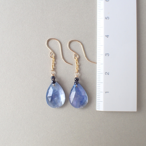 天然石14kgf ラピスラズリ×MOP ×クリスタルのトリプレットピアス