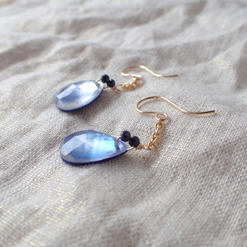 Kaya◆ラピスラズリ/水晶/MOPトリプレットストーンピアス✧14kgf Kaya様専用◇ラピスラズリ/水晶/MOPトリプレットストーンピアス