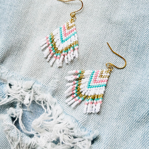 デリカビーズ フリンジ ピアス/イヤリング/ターコイズブルー/ピンク