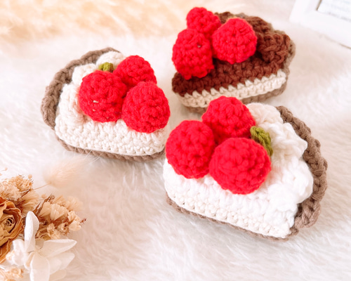 Mother's Day♡編みぐるみアレンジプレート飾り あみぐるみ 編みぐるみ おままごと 手編み かぎ針編み フェイク